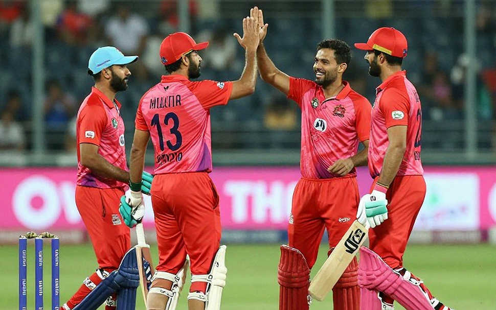 एक ही सूची में दो नंबर-1: जेनसन का डबल, अभिषेक की वापसी, और वह तालिका जो मैकेनिज़्म नहीं दिखाती एक ही सूची में दो नंबर-1: जेनसन का डबल, अभिषेक की वापसी, और वह तालिका जो मैकेनिज़्म नहीं दिखाती